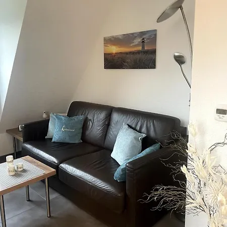 Apartment Time Out For Couples And Solo Travelers Wenningstedt-Braderup